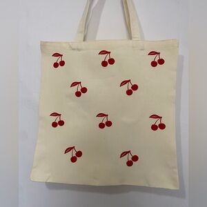 Cute custom tote bags!!